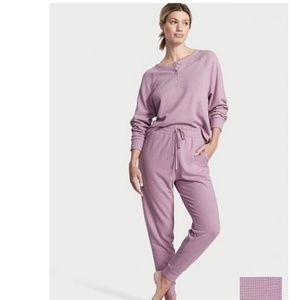 Victoria’s Secret Glow Henley Jogger Set